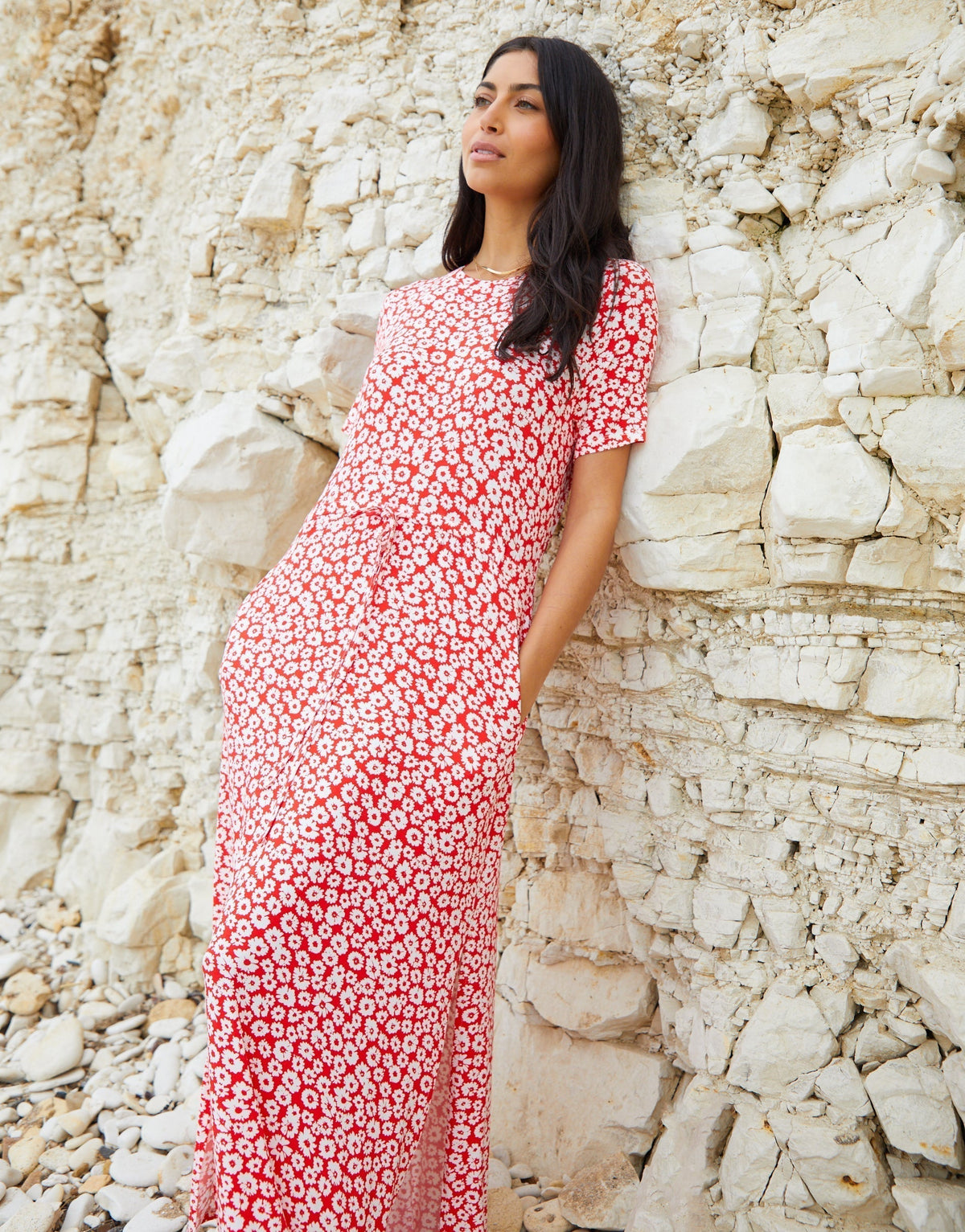 Women's Red Floral Ruched Waist Jersey Midi Dress with Pockets Eco Trendt. shop